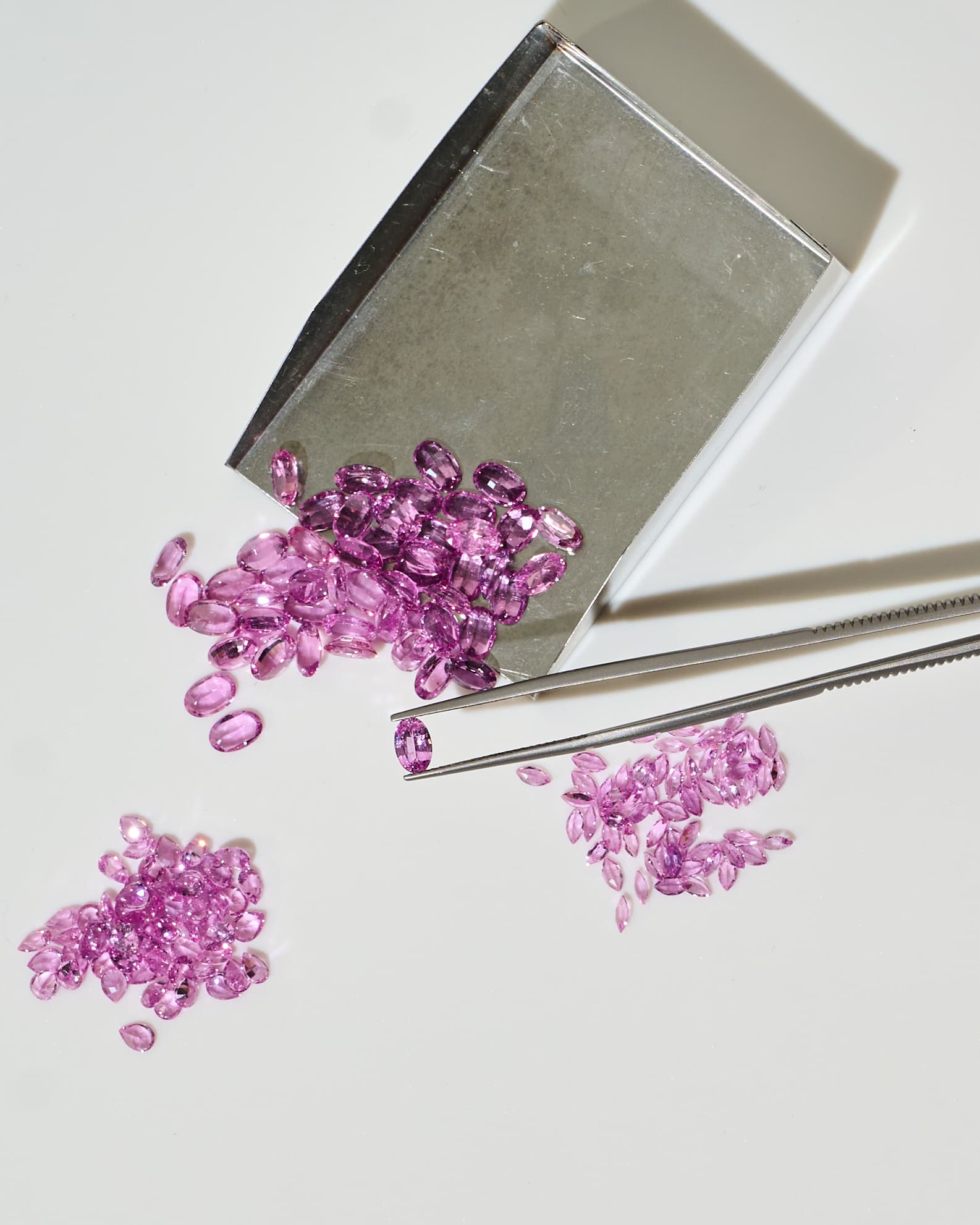Shoham Gems — precision-cut sapphires