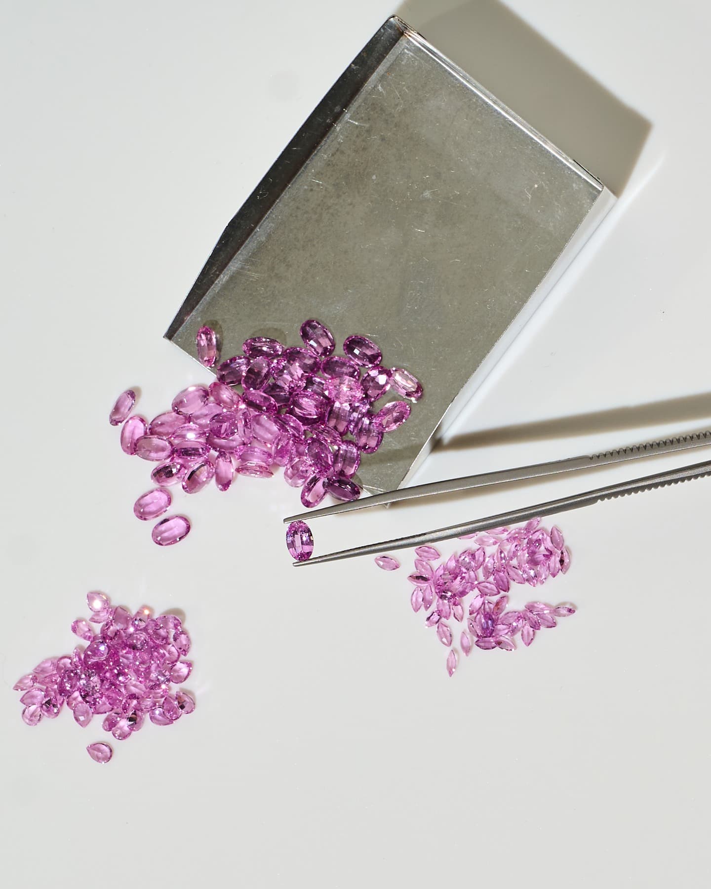 Shoham Gems — pink sapphires parcel